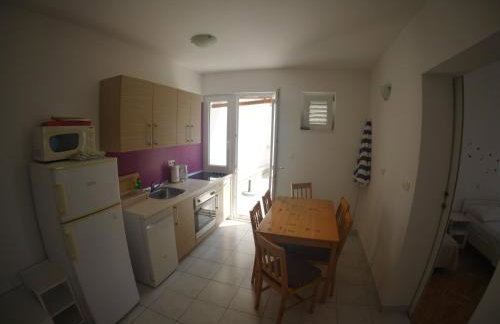 Apartments and Rooms Špiro - Photo 18