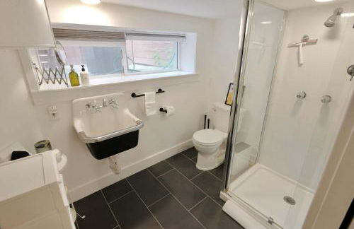 Hidden in the Heights DC Retreat Family Friendly - Foto 21