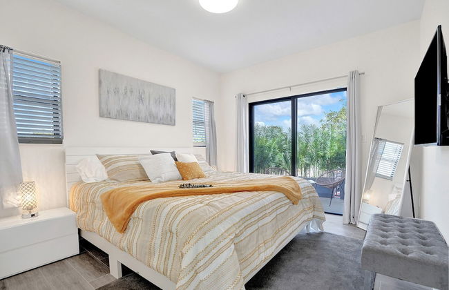 The Zen Suites - Photo 7