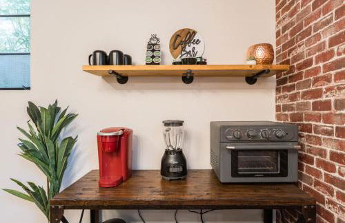 Awaken Your Senses King Bed BSU Parking - Foto 13