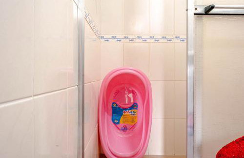 APARTAMENTO, ATÉ 4 PESSOAS,20 Metros da PRAIA do SONHO, PÉ NA AREIA,100 MB WI-FI - Foto 31