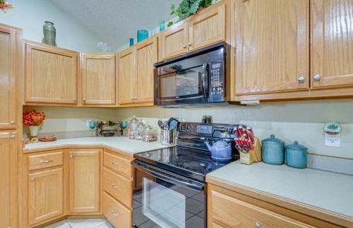 Springfield Area Retreat! Family Home with Yard - Foto 10