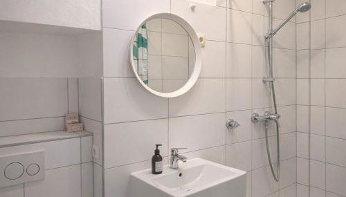 Sunny Seaside Apartment Kiel - Photo 2