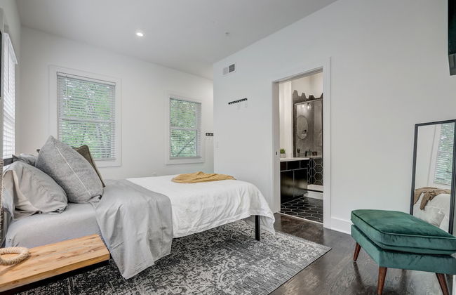 Studio9Forty - Photo 25