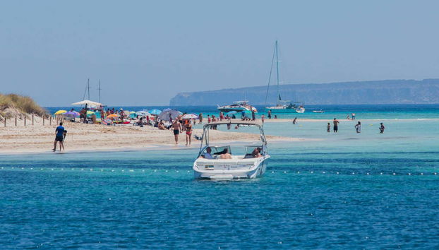 Formentera Boat from Figueretas Beach - Foto 4