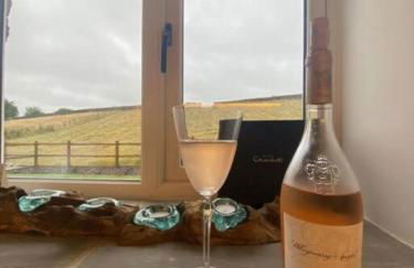 Luxury Peak District stay set in private land with horses and country Pub - Dog Friendly - Foto 22