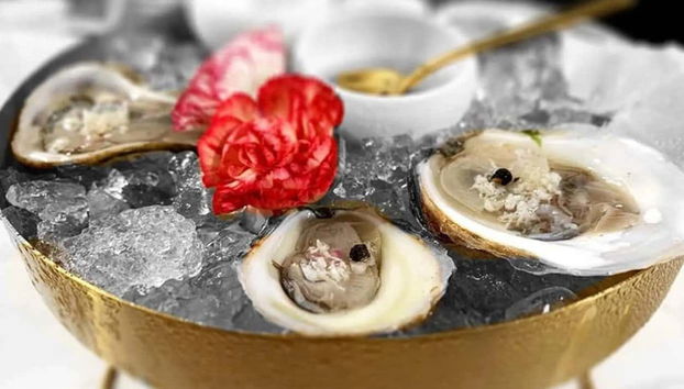 Sample oysters in Houston