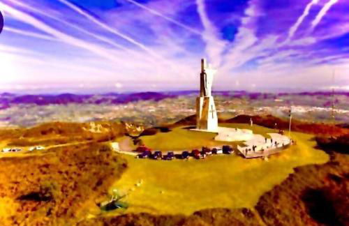 LA TERRAZA DE LA VEGA - Ubicación inmejorable , wifi , terraza y parking gratuito - Foto 52