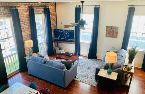 Charming Creole Cottage 2 Blocks Across Rampart St from French Quarter - Photo 7