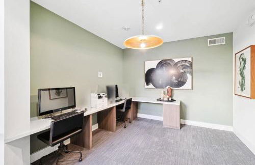 Stylish 2B2B Near Toyota HQ The Star Legacy West 2359 - Foto 36