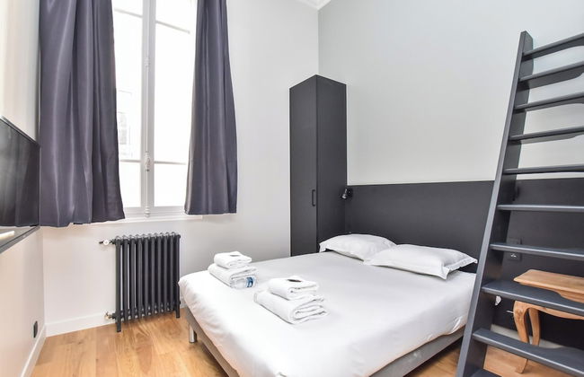 Cozy Apartment - 2br/7p - Arc de Triomphe - Photo 4