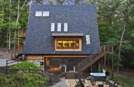 Secluded Luxe A Frame Lodge~ Hot Tub~ Fire Pit - Foto 49