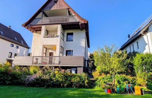 Wohnung am Wald in ruhiger Siedlung Panoramafenster zum höchsten Kunstwerk der Welt 5 Min zur Autobahn oder Zentrum - Foto 7