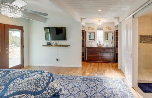 Home with Views and Fire Pit, 10 Mi to Aztec Ruins! - Foto 15