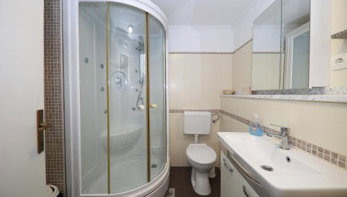 Country House Korlat - Photo 3, Shower