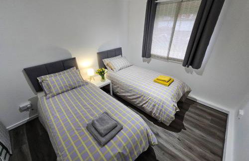 Cosy Oakbank Apartment close to Wishaw hospital - Foto 3