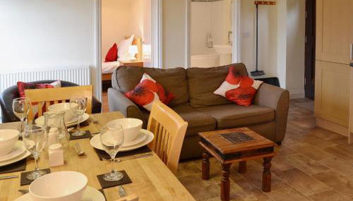 The Haybarn - Photo 2