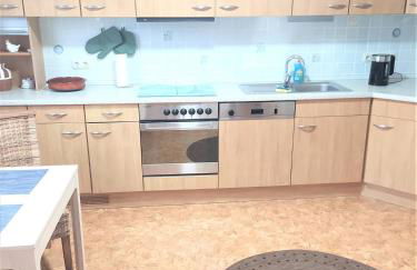 schöne geräumige ganze Wohnung als Unterkunft - Foto 2