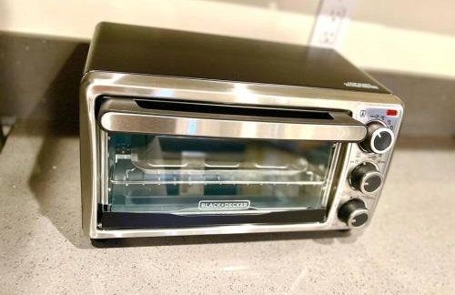 FuLLy LoAdeD ReSerVaTioN 3bed 2ba w Parking - Photo 48