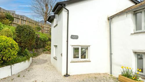 Waterwitch Cottage - Photo 2