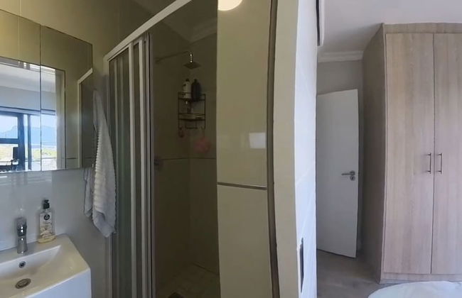 Immaculate 2-bed Apartment in Cape Town - Foto 9