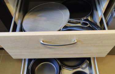 85qm, 4 bedroom, parking, King-Bed, Wifi, Netflix - Foto 33