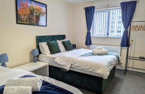 Tempting Telford 4 bed house - Photo 18