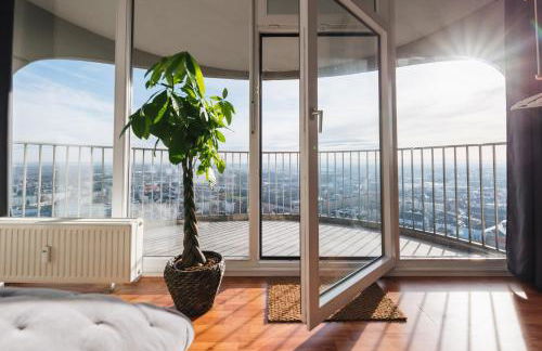 GREAT CITY VIEW I 26 FLOOR I NETFLIX and BOXSPRINGBED - Foto 14