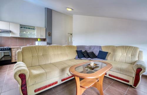 Apartment Radmila-3 by Interhome - Foto 8