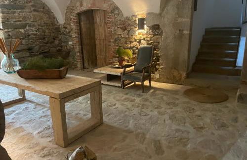 CASA RURAL DE ENSUEÑO EN CANTALLOPS CON 9 HABITACIONES DOBLES CON BAÑOS PRIVADOS Y PISCINA DE 20M x 2,70M - Foto 9