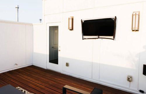 Downtown Escape - Backyard, Game room and Free Parking - Foto 51