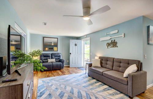 Dock and Kayaks Lakefront Retreat in Sunrise Beach - Foto 8