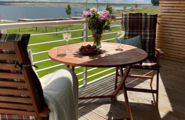 Modernes Apartment am Hafen mit Seeblick - Photo 1