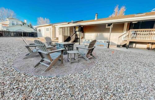 PET FRIENDLY/PING PONG/GAME ROOM!FAMILY GATHERING - Foto 32