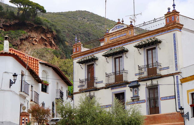 Visita guiada por Alájar - Foto 1