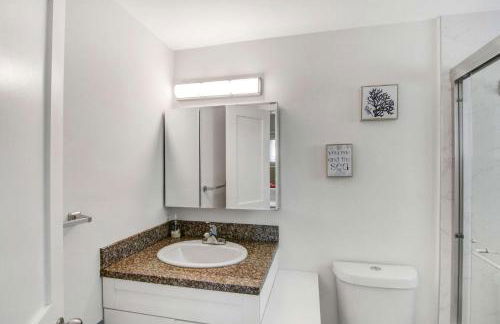 Waterfront Oasis w/ Enclosed Pool! - Foto 53