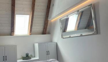 Top eingerichtetes denkmalgeschüztes Haus mit allem Komfort - Foto 3