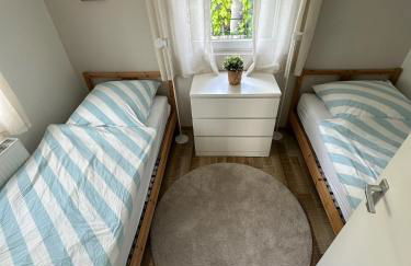 Schönes Haus mit großem Garten - Foto 18