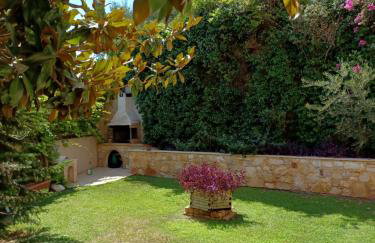 Apartment with a garden, BBQ, swimming pool and jacuzzi - Foto 31