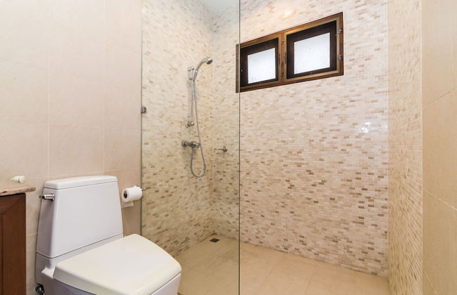 4 Bedroom Private Bali Style Villa HH1 - Photo 36