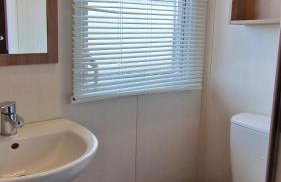 Betty by the Bay, Church Farm Caravan Stay - Foto 3