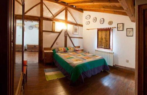 Casa Rural Lucía es una casa rural amplia con pat - Photo 5