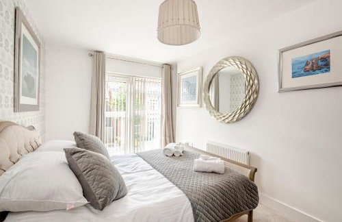 Quayside Home with Seperate Bar and optional access to Beach Hut - Foto 32