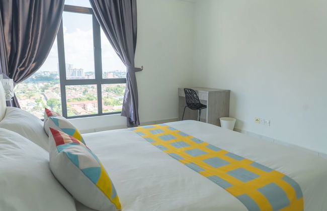 OYO Home 43995 Premium 3br 1tebrau - Photo 14