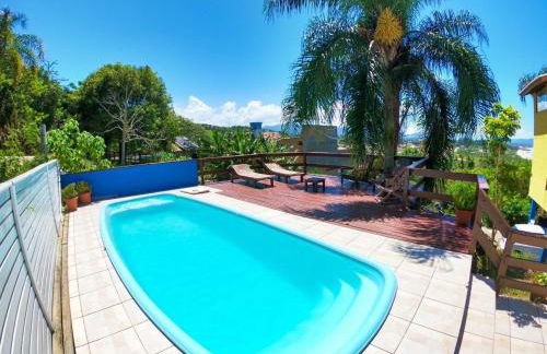 Casa Vista Privilegiada: Piscina e Conforto - Foto 7