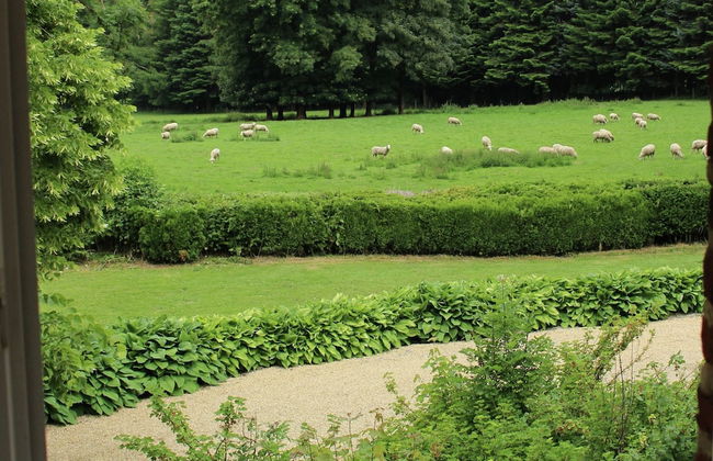 Delightful Castle in Bastogne with Hot Tub - Foto 38