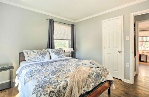 Fire Pit and Deck Atlanta Home about 8 Mi to Dwtn! - Foto 19