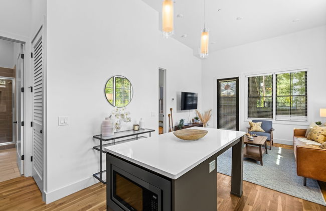 Bonaventure Furnished Apartments - Photo 17