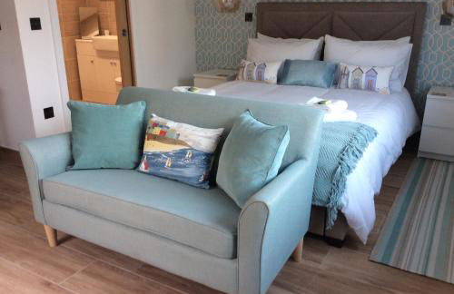 Cliff Top Studio - Photo 13