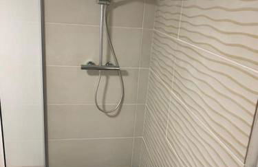 Logement à 5 minutes du circuit - Photo 14